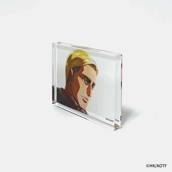 進撃の巨人 エルヴィン アクリルブロック オンライン展覧会 進撃の巨人 -SUISAI- アクリルブロック エルヴィン – IG Port
