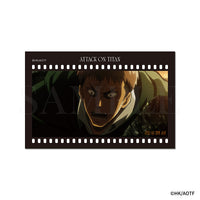 【全種BOX】進撃の巨人 場面写ランダムクリアカード